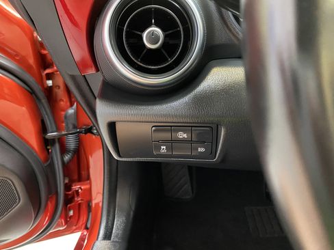 Used 2025 MAZDA MX-5 Miata Grand Touring image 31