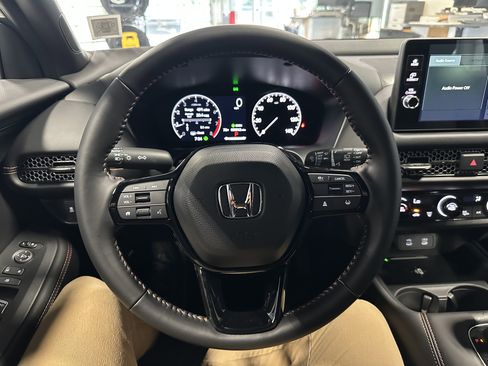 New 2026 Honda HR-V Sport image 9