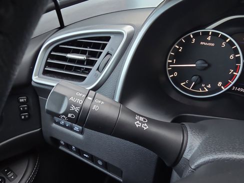 Used 2023 Nissan Murano SL w/ Cargo Package image 20