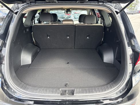 Used 2023 Hyundai Santa Fe SE image 5