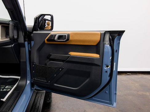 Used 2025 Ford Bronco Outer Banks AWD/4WD image 33
