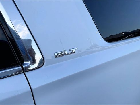 Used 2017 GMC Yukon SLT w/ HD Trailering Package RWD image 11