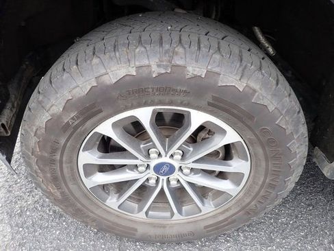 Used 2020 Ford F150 XLT w/ Equipment Group 302A Luxury AWD/4WD image 10