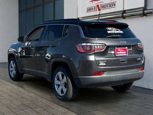 Used 2018 Jeep Compass Latitude image 6