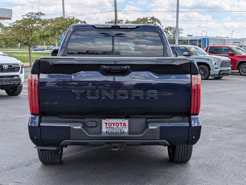 Used 2024 Toyota Tundra Platinum AWD/4WD image 7