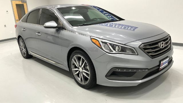 Used 2015 Hyundai Sonata Sport 2.0T FWD image 3