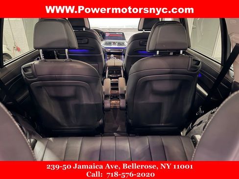 Used 2020 BMW X7 xDrive40i w/ Premium Package image 23