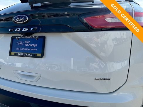 Certified 2023 Ford Edge Titanium w/ Class II Trailer Tow Package image 25
