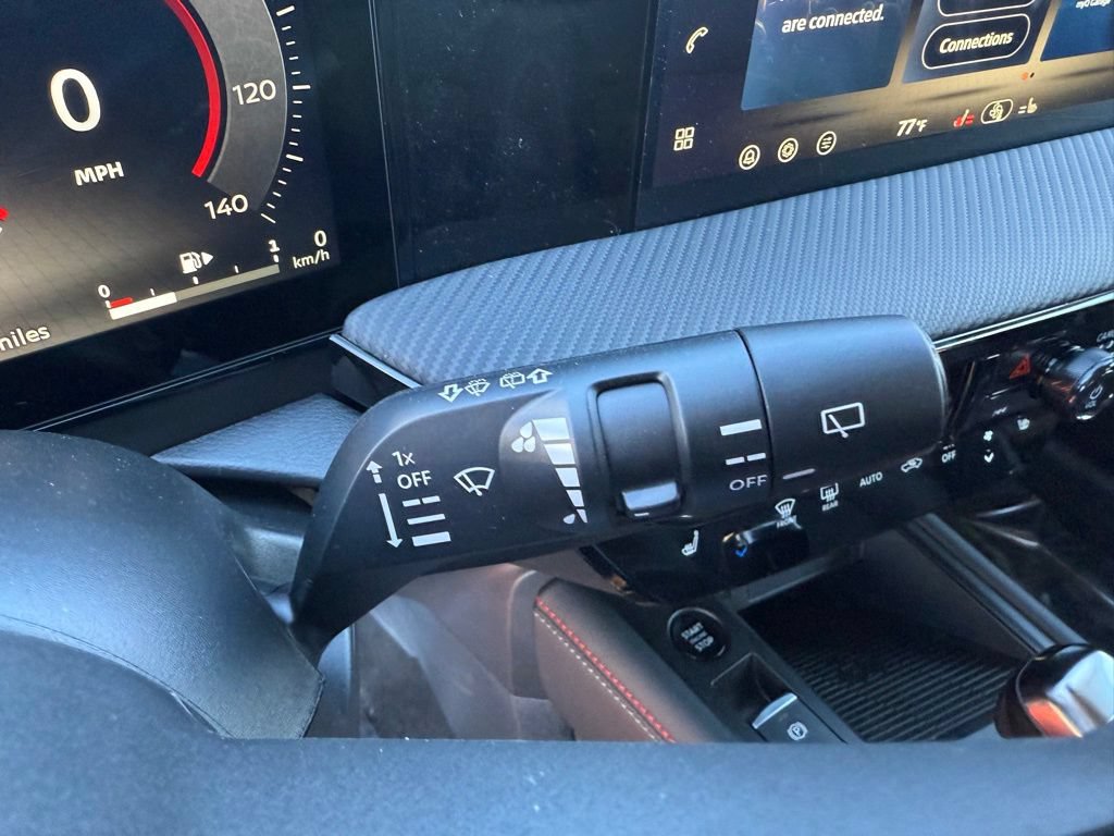 Certified 2026 Nissan Kicks SR w/ Cold Weather Package AWD/4WD image 31