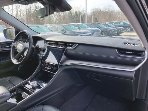 Used 2021 Jeep Grand Cherokee L Limited w/ Luxury Tech Group II image 30