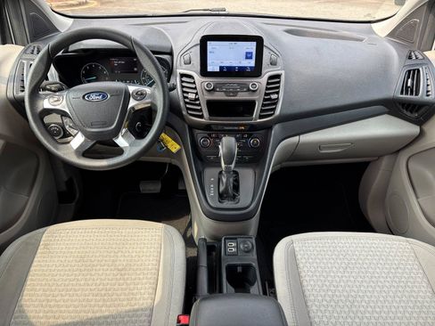 Used 2022 Ford Transit Connect XLT FWD image 34