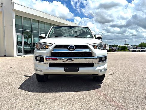 Used 2017 Toyota 4Runner Limited image 2