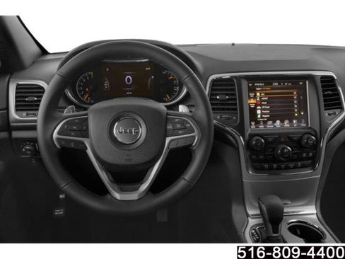 Used 2021 Jeep Grand Cherokee Laredo AWD/4WD image 11