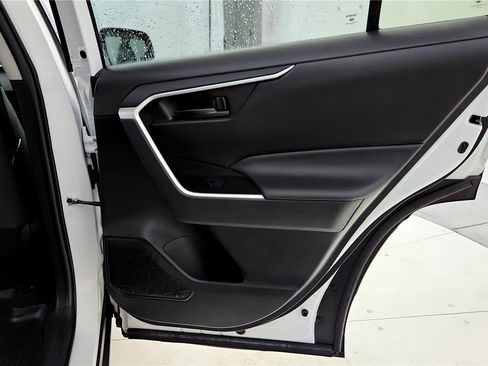 Used 2023 Toyota RAV4 LE image 19
