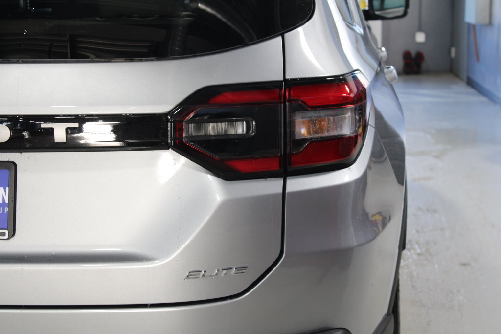New 2026 Honda Pilot Elite image 12