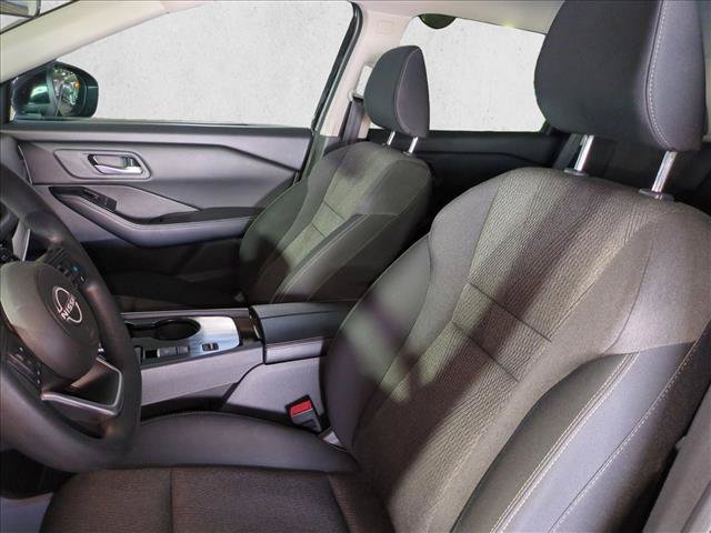Used 2024 Nissan Rogue SV FWD image 15