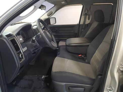 Used 2010 Dodge Ram 1500 Truck ST w/ ST Popular Equipment Group AWD/4WD image 9