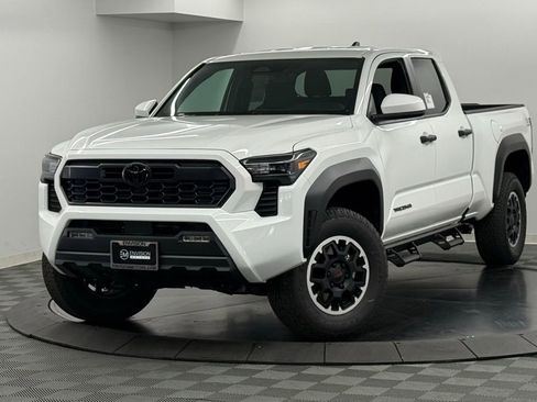 New 2026 Toyota Tacoma TRD Off-Road image 2