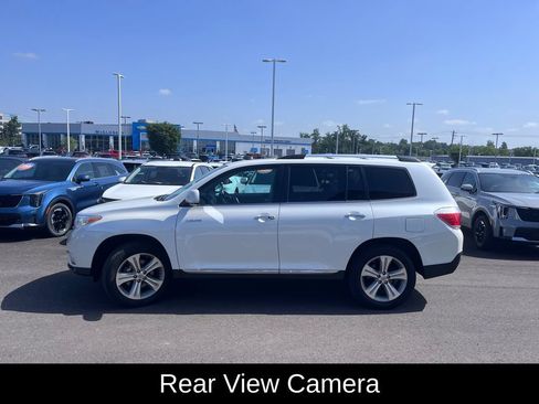 Used 2013 Toyota Highlander Limited AWD/4WD image 7