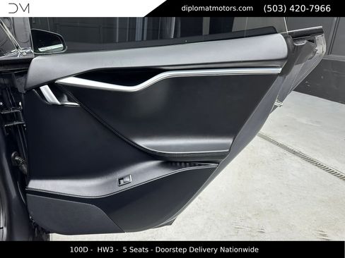 Used 2017 Tesla Model S 100D image 27