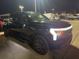 Used 2025 Ford F150 Lightning Lariat video 2