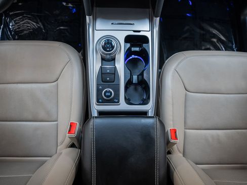 Certified 2020 Ford Explorer Limited image 31