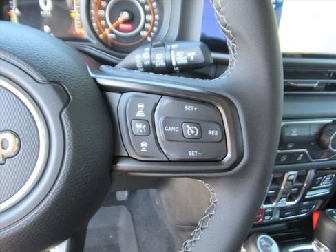 New 2026 Jeep Wrangler Unlimited Rubicon AWD/4WD image 20