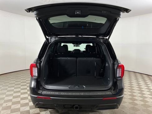 New 2026 Ford Explorer ST-Line image 28