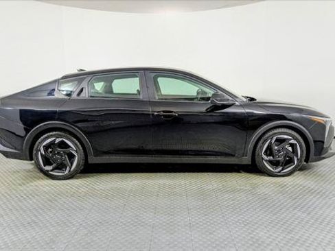 Used 2025 Kia K4 EX FWD image 8