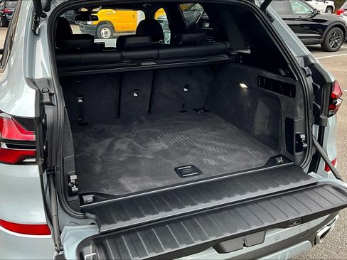 Used 2026 BMW X5 sDrive40i image 32