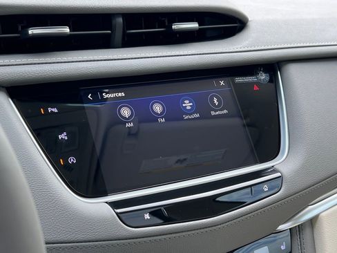 New 2026 Cadillac XT5 Premium Luxury w/ LPO, Floor Liner Package image 40