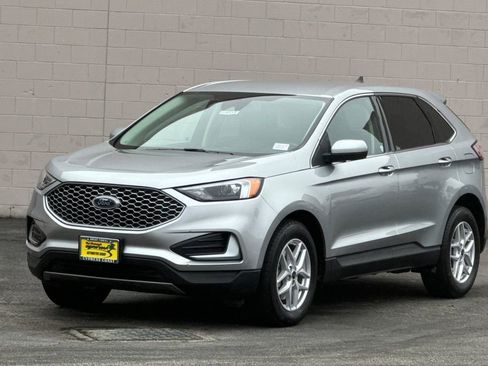 Certified 2023 Ford Edge SEL image 8