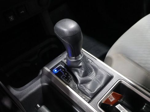 Used 2023 Toyota Tacoma SR5 w/ Technology Package AWD/4WD image 28
