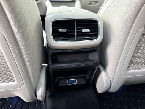 Certified 2026 Mercedes-Benz GLE 450 4MATIC image 16