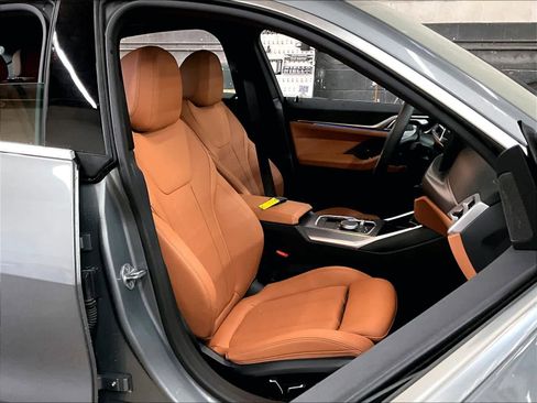 Used 2025 BMW i4 eDrive40 w/ Premium Package RWD image 10