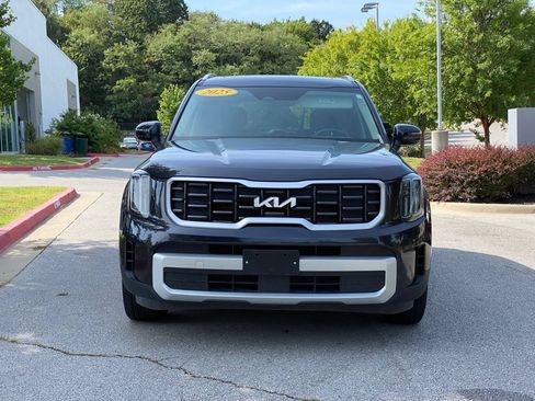 Used 2025 Kia Telluride S AWD/4WD image 2