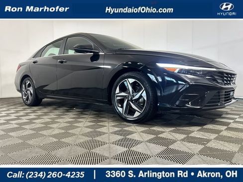 Used 2024 Hyundai Elantra SEL w/ Convenience Package FWD image 1
