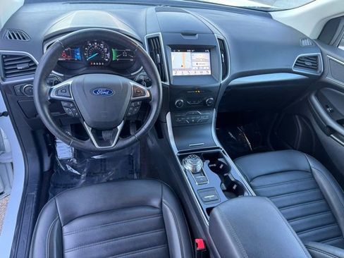 Used 2019 Ford Edge SEL w/ Equipment Group 201A image 10