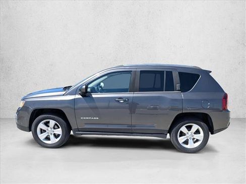 Used 2015 Jeep Compass High Altitude FWD image 8