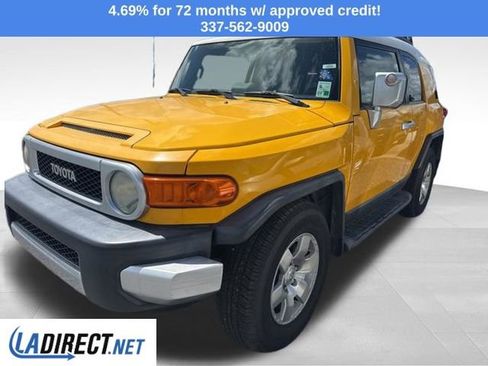 Used 2007 Toyota FJ Cruiser 2WD image 1