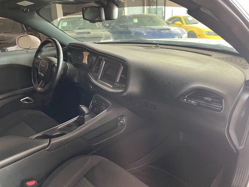 Used 2019 Dodge Challenger SXT w/ Blacktop Package image 22
