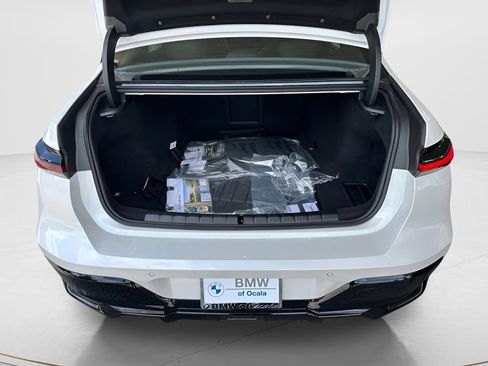 New 2026 BMW 740i RWD image 22