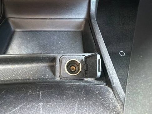 Used 2016 Ford Fusion Titanium FWD image 35