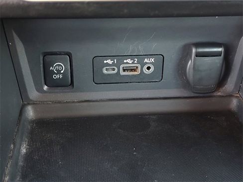 Used 2024 Nissan Sentra SV w/ All-Weather Package image 20