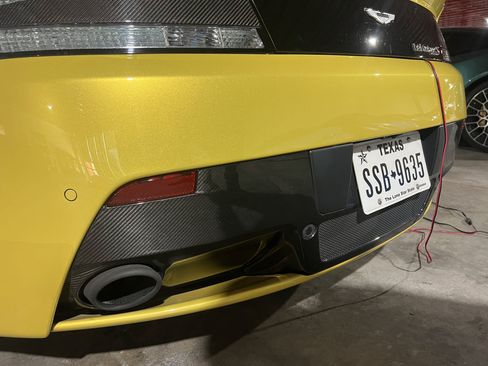 Used 2015 Aston Martin V12 Vantage S RWD image 29
