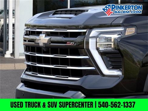 New 2025 Chevrolet Silverado 2500 LTZ w/ Z71 Chrome Sport Edition image 13