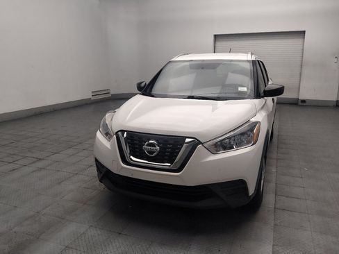 Used 2019 Nissan Kicks S FWD image 15