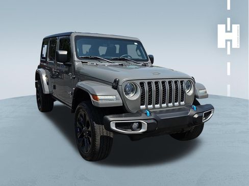 Used 2023 Jeep Wrangler Unlimited Sahara AWD/4WD image 1