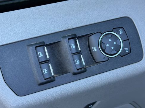 Certified 2018 Ford F150 XLT AWD/4WD image 13