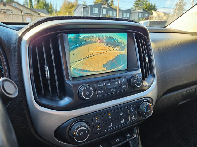 Used 2017 Chevrolet Colorado LT w/ LT Convenience Package AWD/4WD image 12